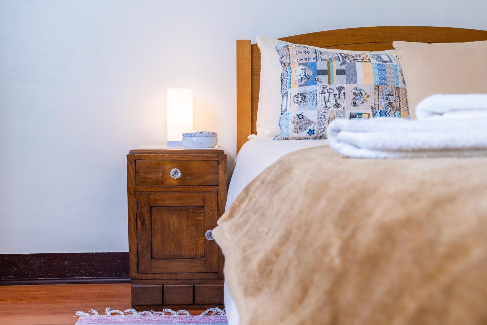 Holiday home Sleep Among The Bananas! Rustic With Trails At Your Doorstep *